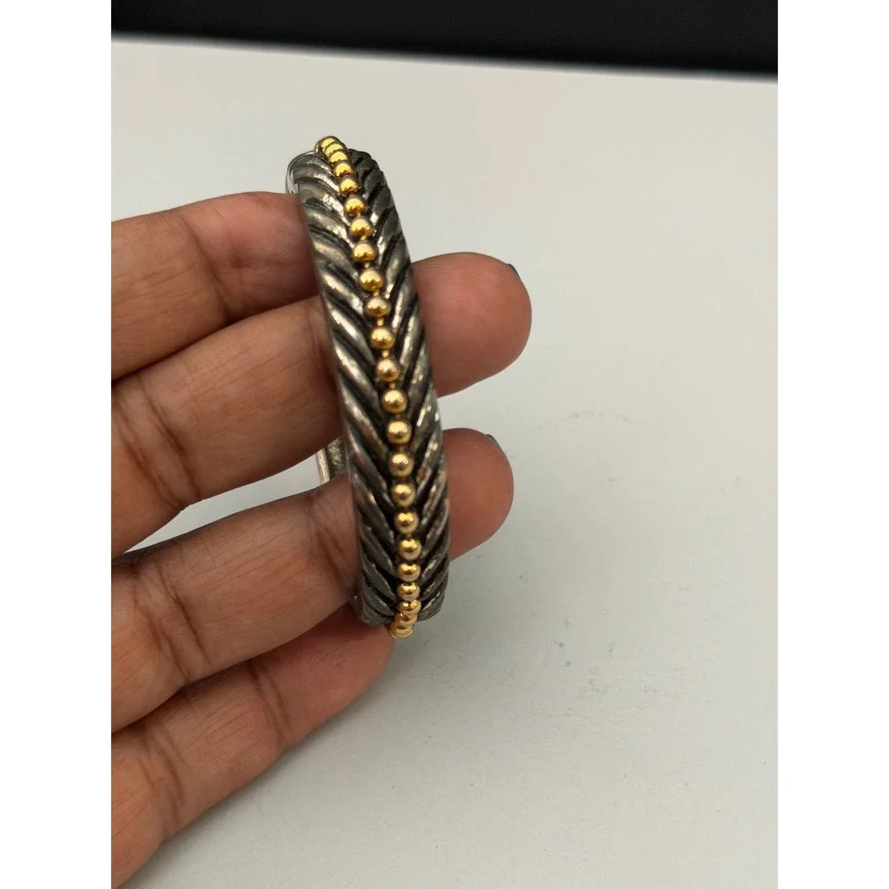 Hinged Bangle Bracelet  6.5
